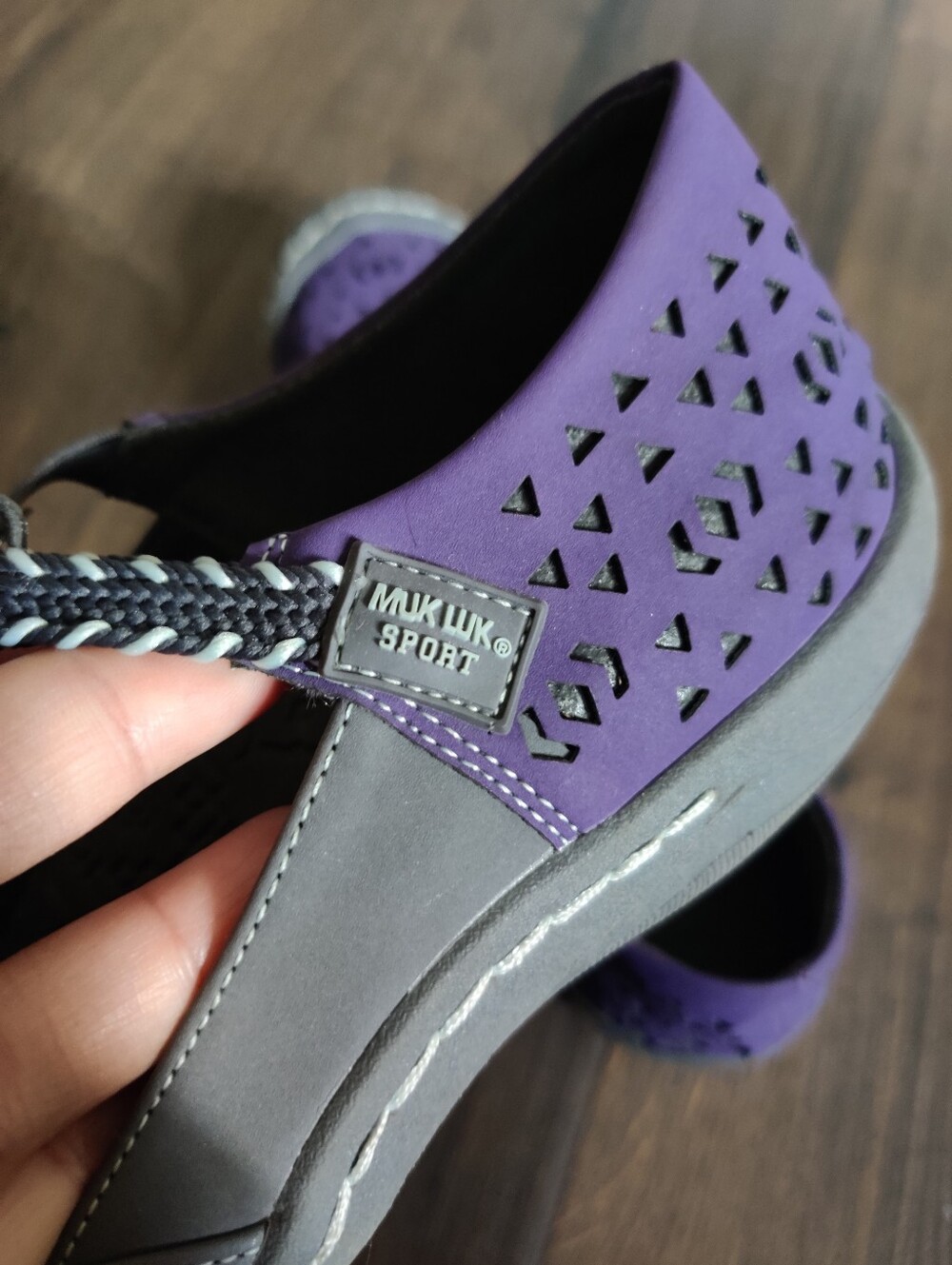 Muk Luks Samantha Slip-on T-strap Adventure Sport Shoe Purple Gray 7 - Picture 2 of 6